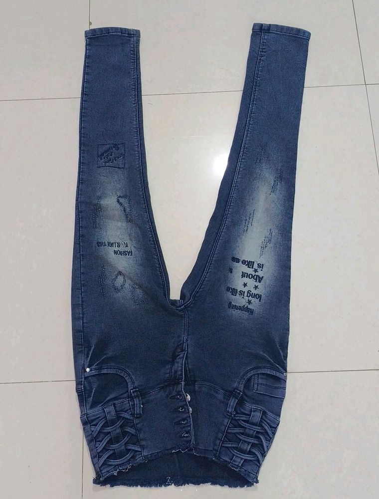 Women Medium Rise Jeans 👖