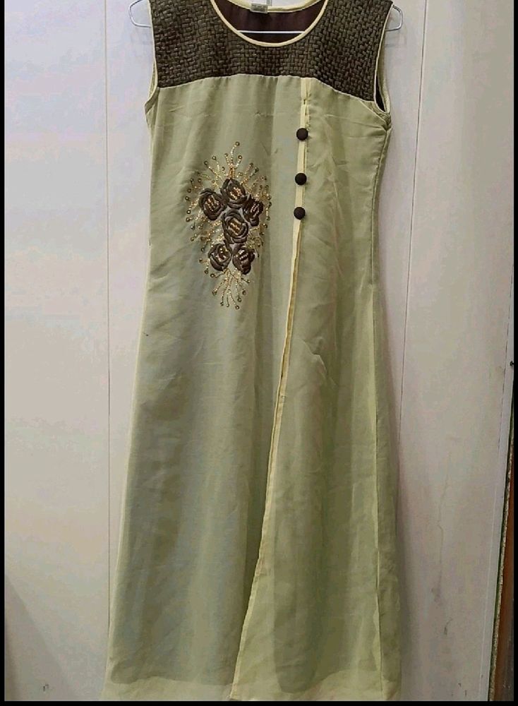 Ethenic Long Kurti With Leggings (Women)