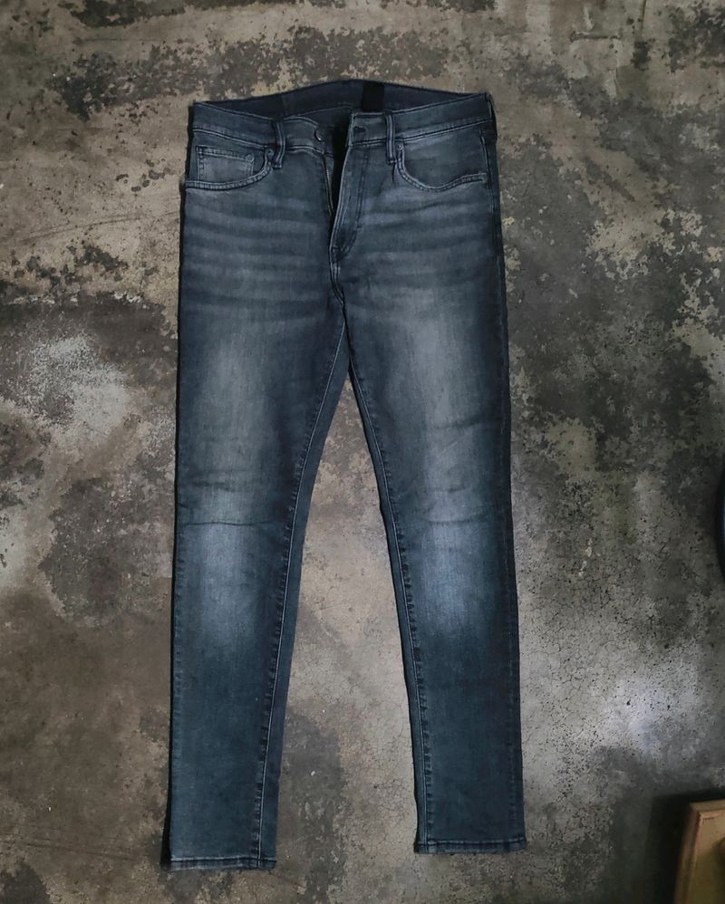 H&M Black skinny Fit Denim