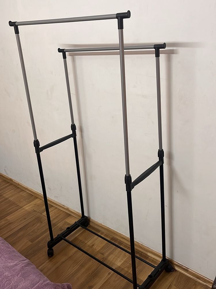 Clothes Stand