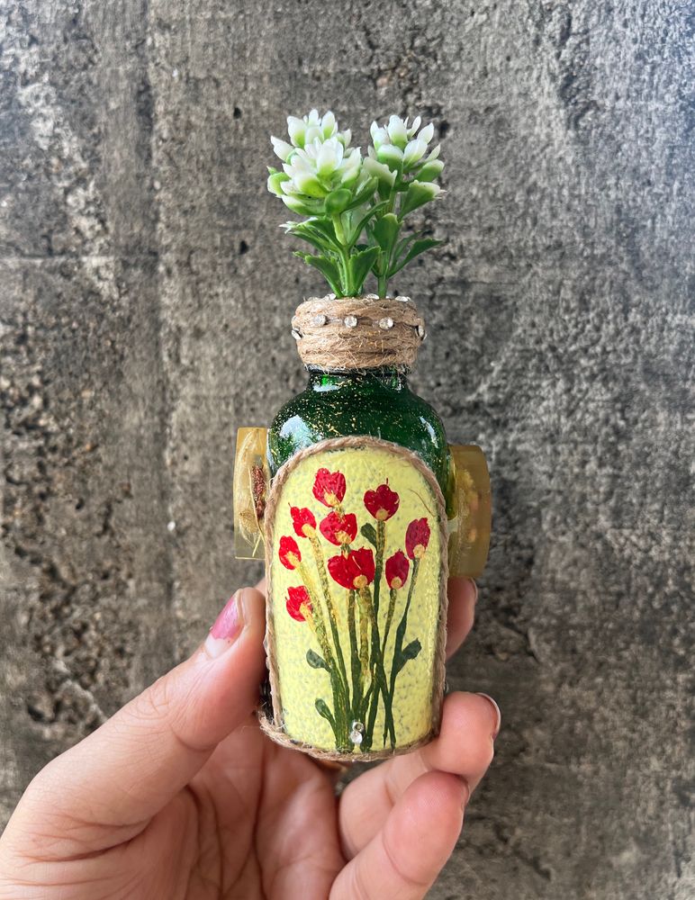 Texture Painted Mini Flower Vase