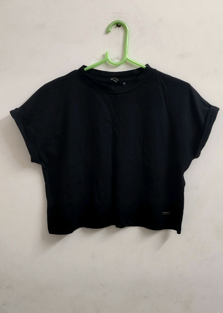 Roadster Black Solid Boxy Top👕