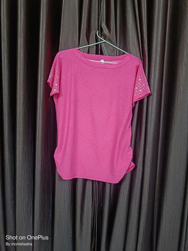 Pink T-shirt with Beautiful Sleeve