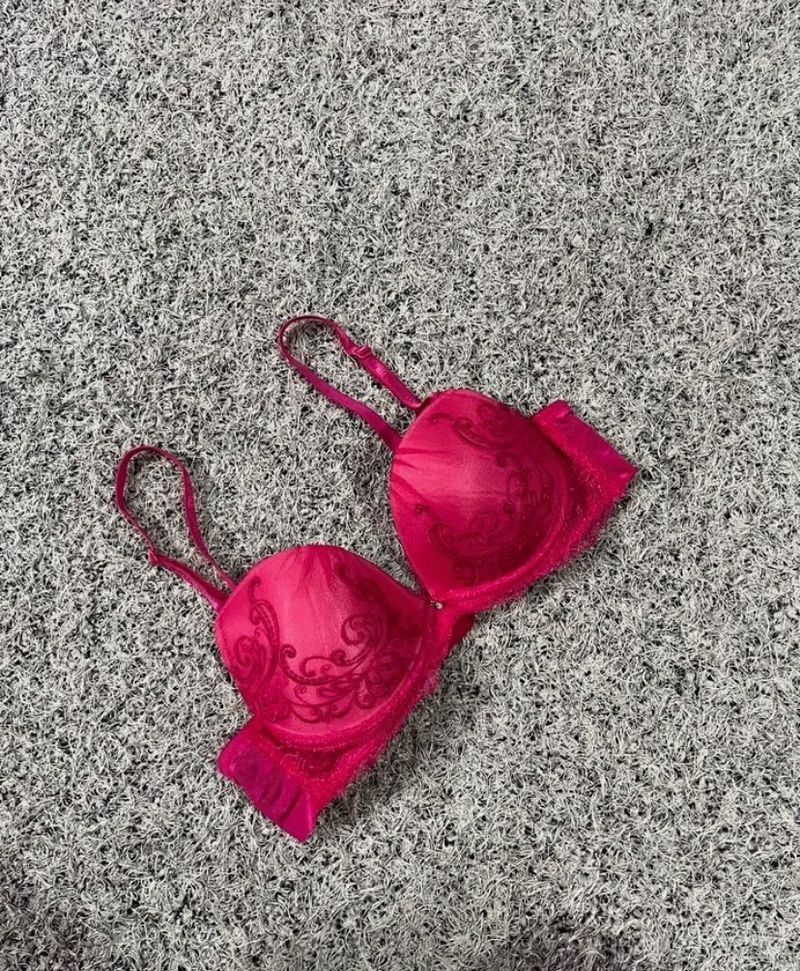 Sale‼️Buy1 Get 1‼️Pink Bra