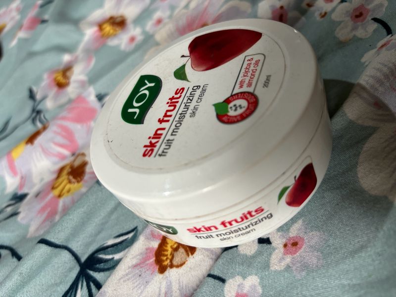 Joy Fruit Moisturiser