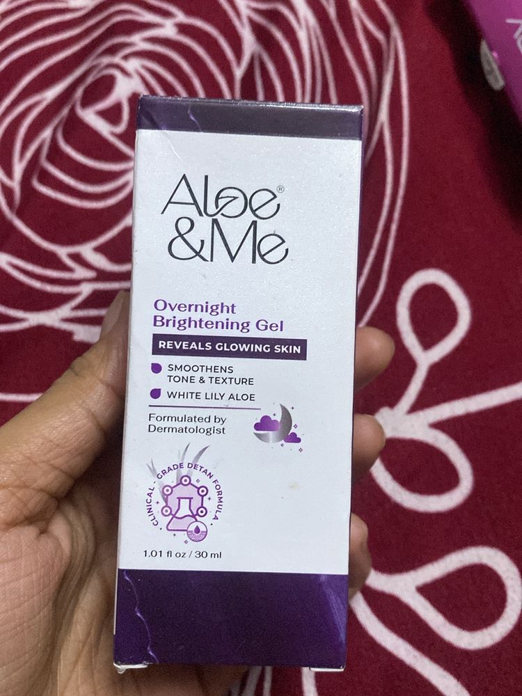 Aloe & Me Overnight Brightening Gel