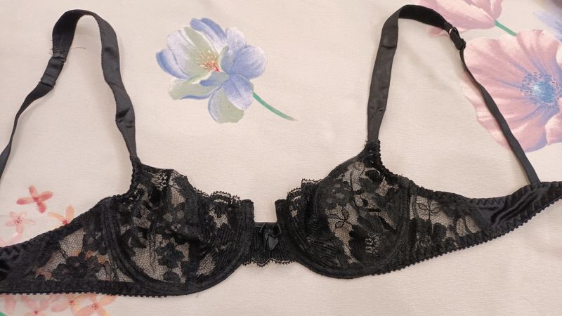 Lace Transparent Type Bra...