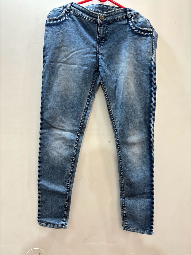 Blue Side Designer Jeans