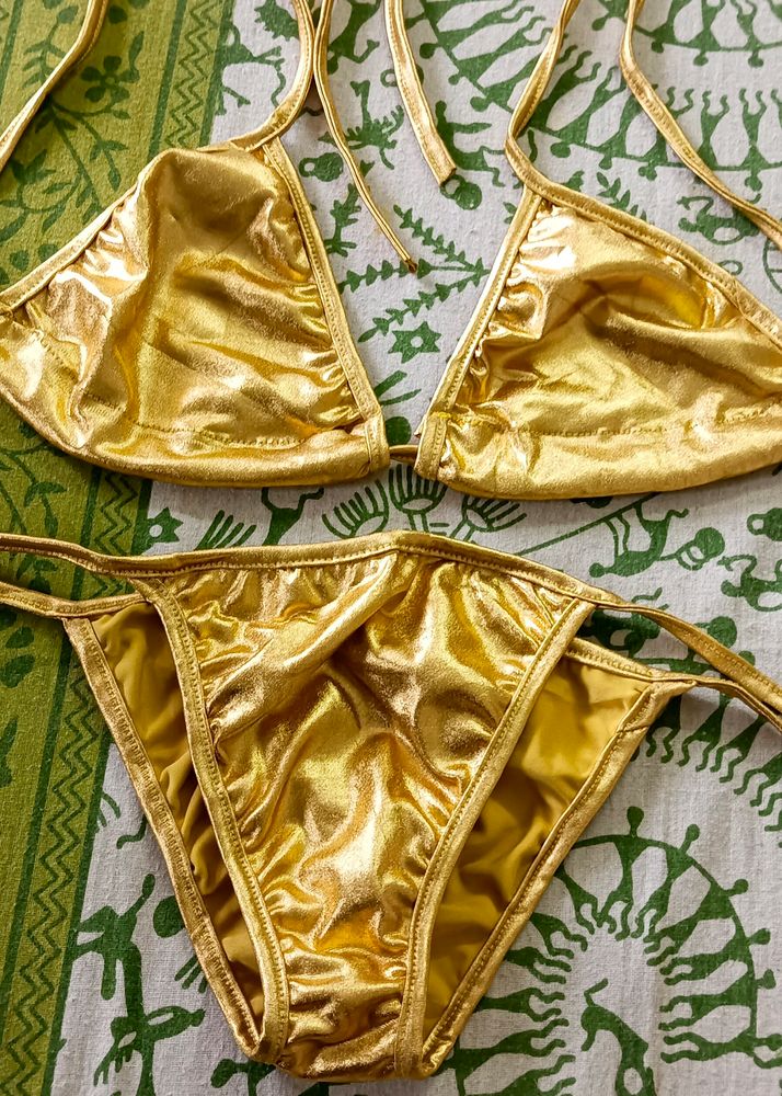 Golden Bra & Pantry Free Size