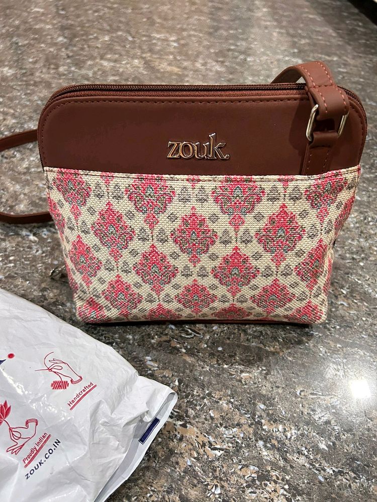 Zouk Kashmiri Tulip OOO Sling Bag