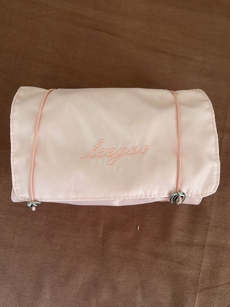 4- In-1 Hanging Toiletry Bag