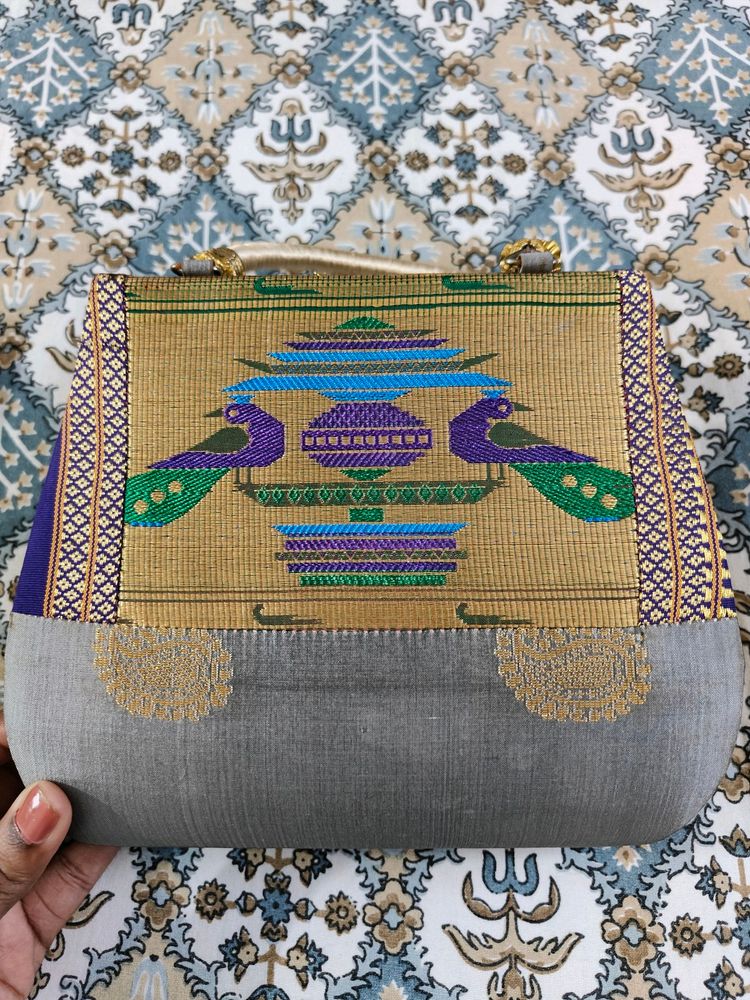 Festive Bag For Sarees