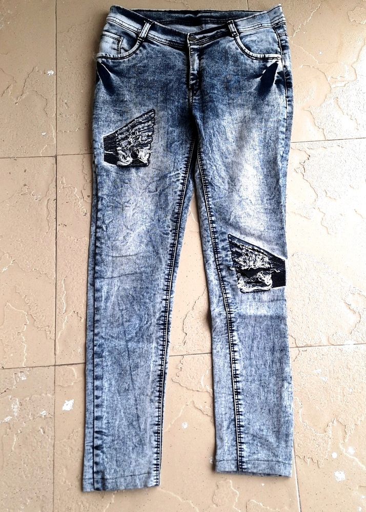 Beautiful pattern jeans dark grey color