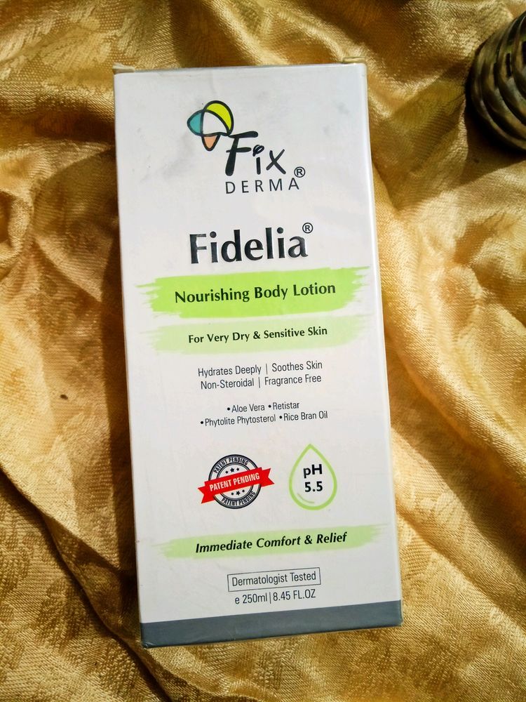 FIX DERMA Fedalia Nourishing Body Lotion.