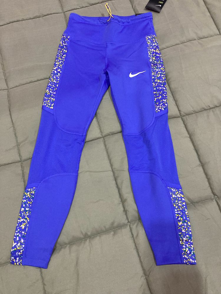 NIKEHigh-Rise Slim Fit Sports Leggings with Printe