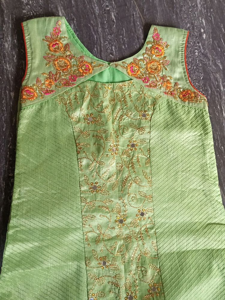 Slivless Kurti