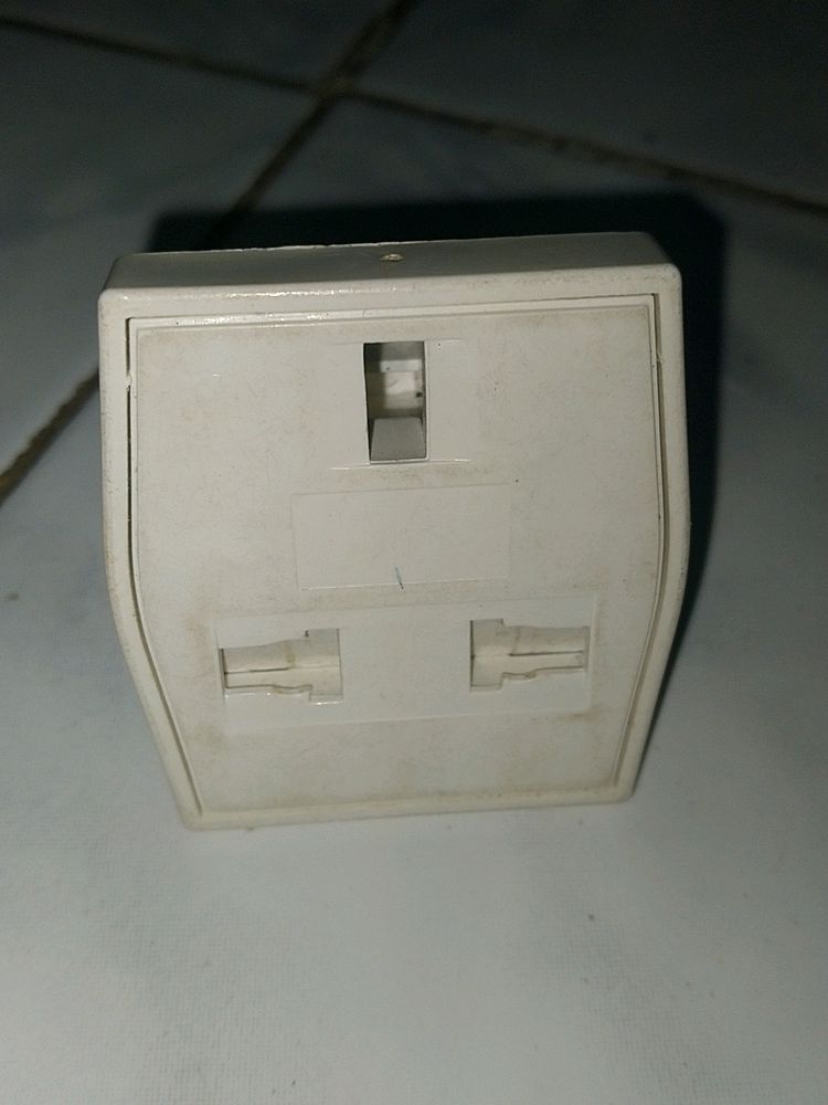 UK Adaptor