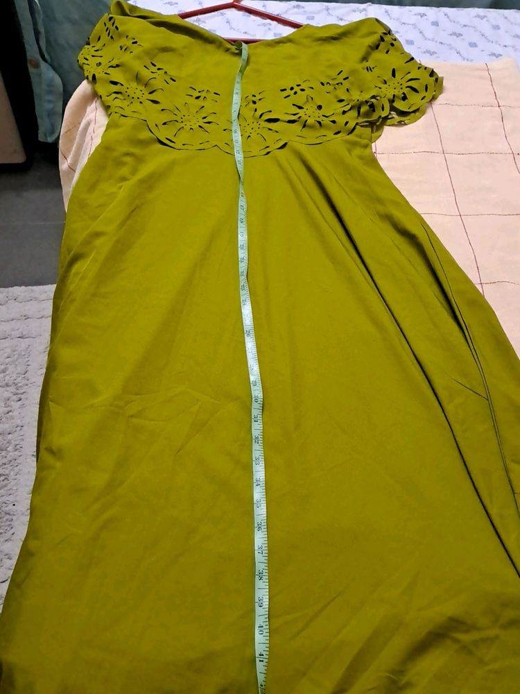 One Peace' Gown