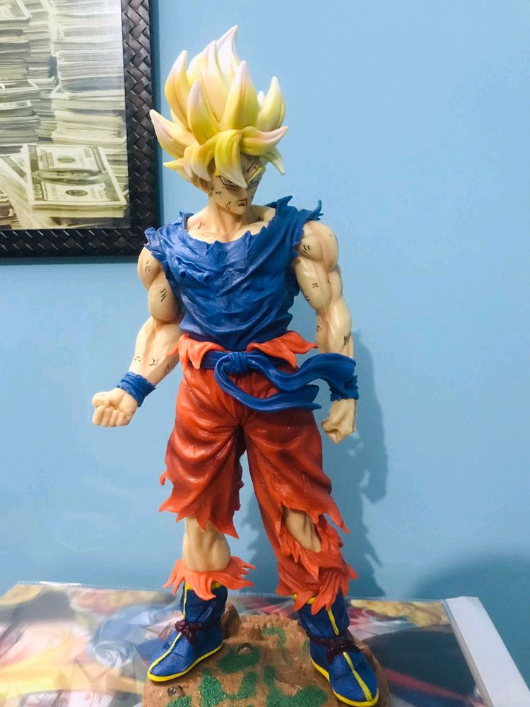 Goku 43 Cm Action Figures With Table Stand