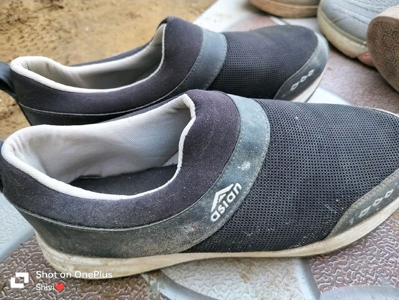 Asian Black Shoes