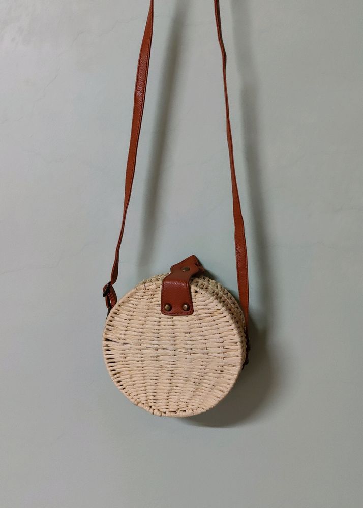 Huge Price Drop. Jute Sling bag..✨