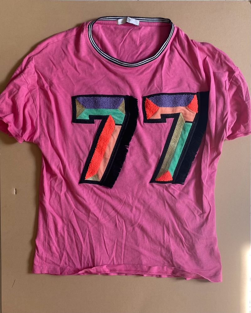 77 3D Embellished T-shirt