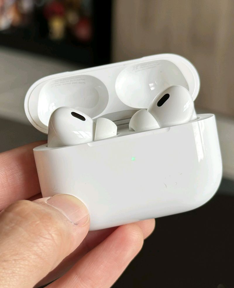 AIRPODS PRO