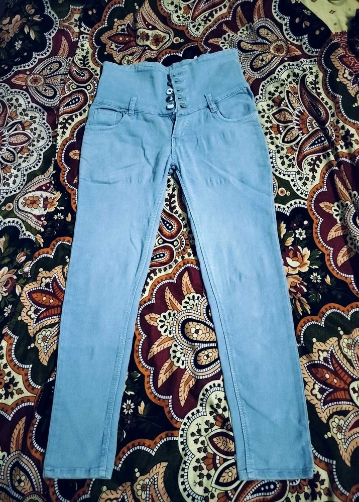 This is my high-waist blue coloured jeans.