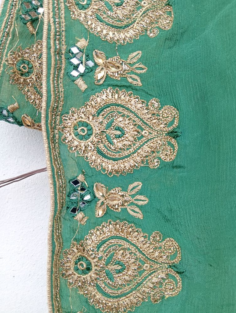 A green Colour beautiful dupatta