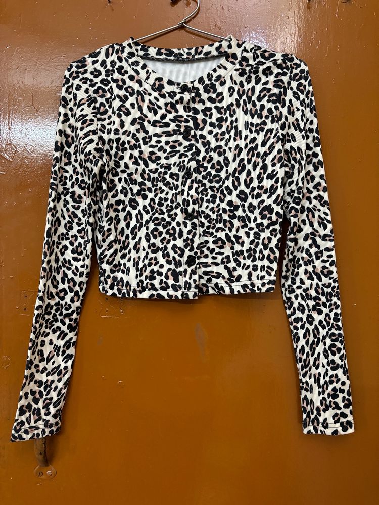 Urbanic Leopard New Crop Top