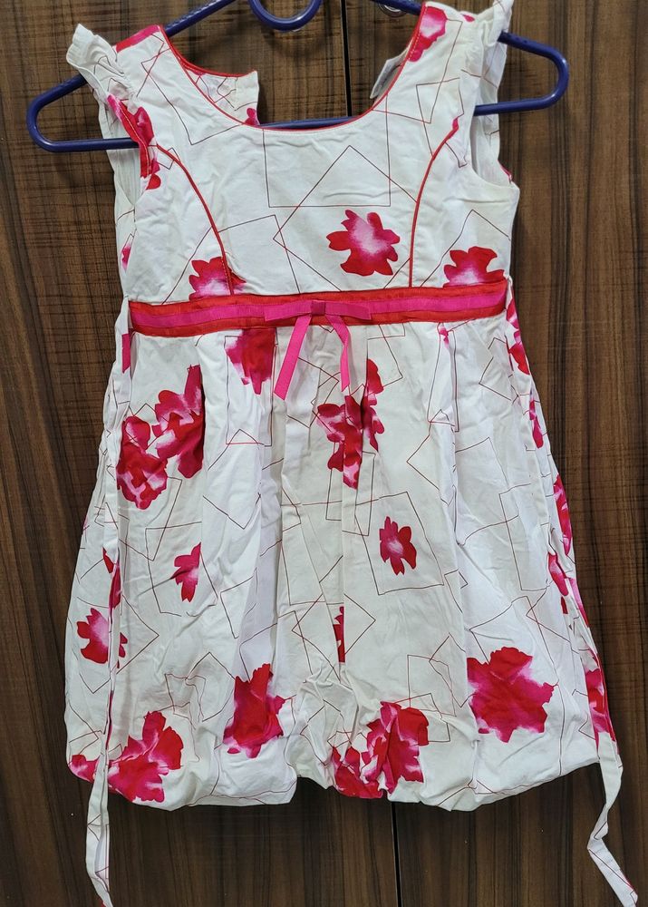 Girls CASUAL FROCK 5 TO 7 YEAR OLD