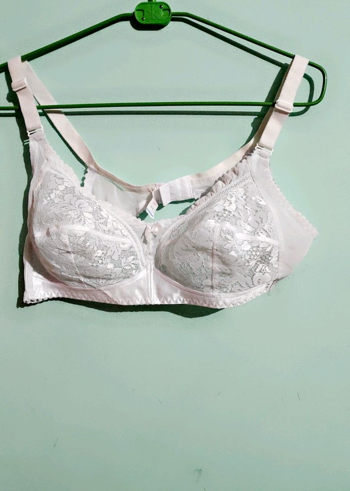 Everyday White Wirefree Bra Cup C