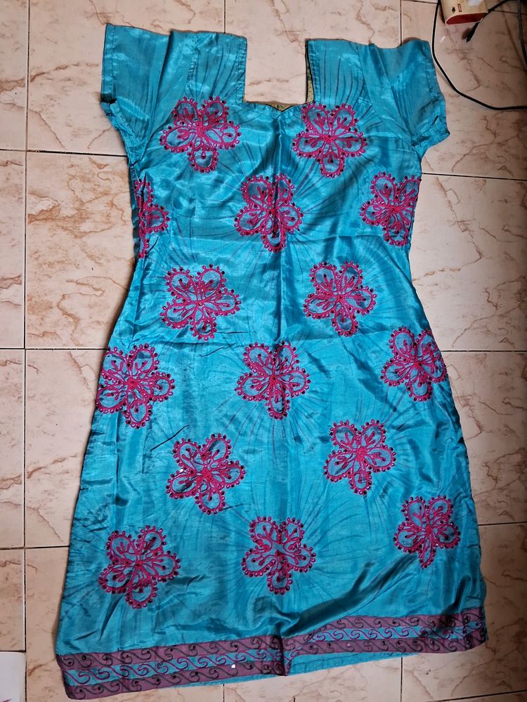 42 Or Xl Size Umbrella Type Kurti