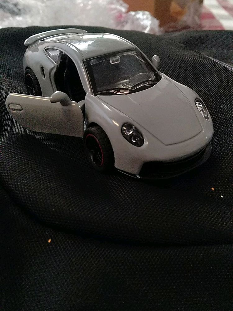 Metal Porche 911 Brand New Car