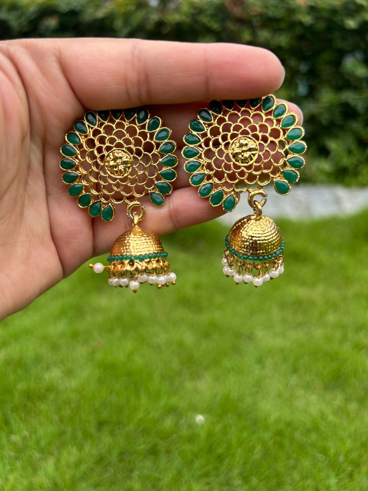 Jhumkas