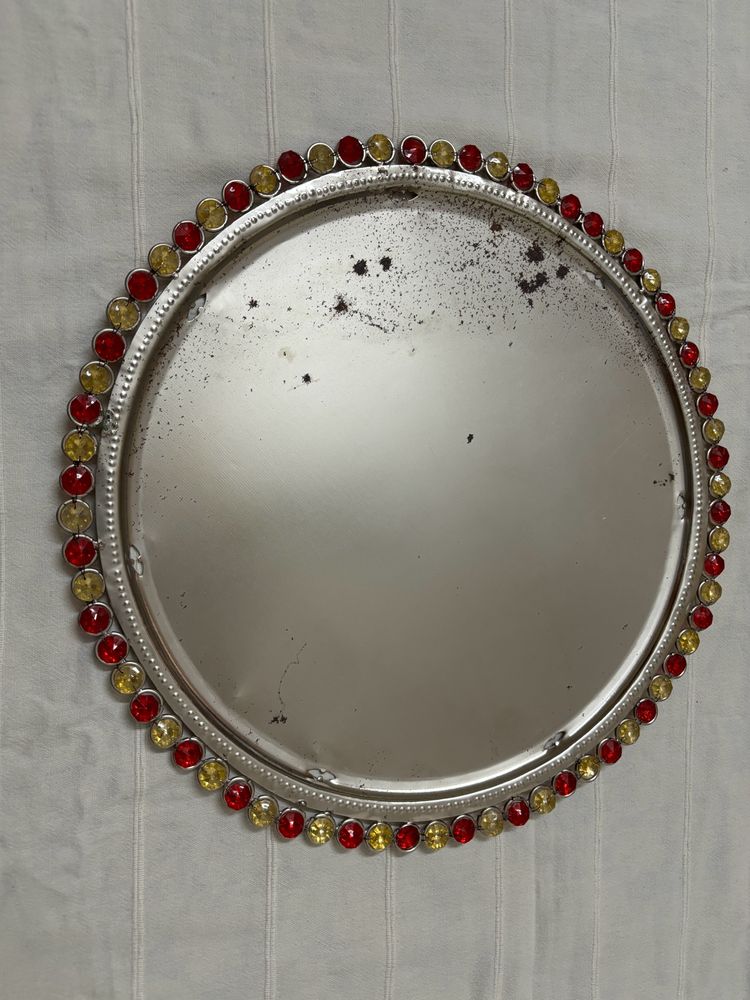 Round Silver Platted Finished Decorative Tray