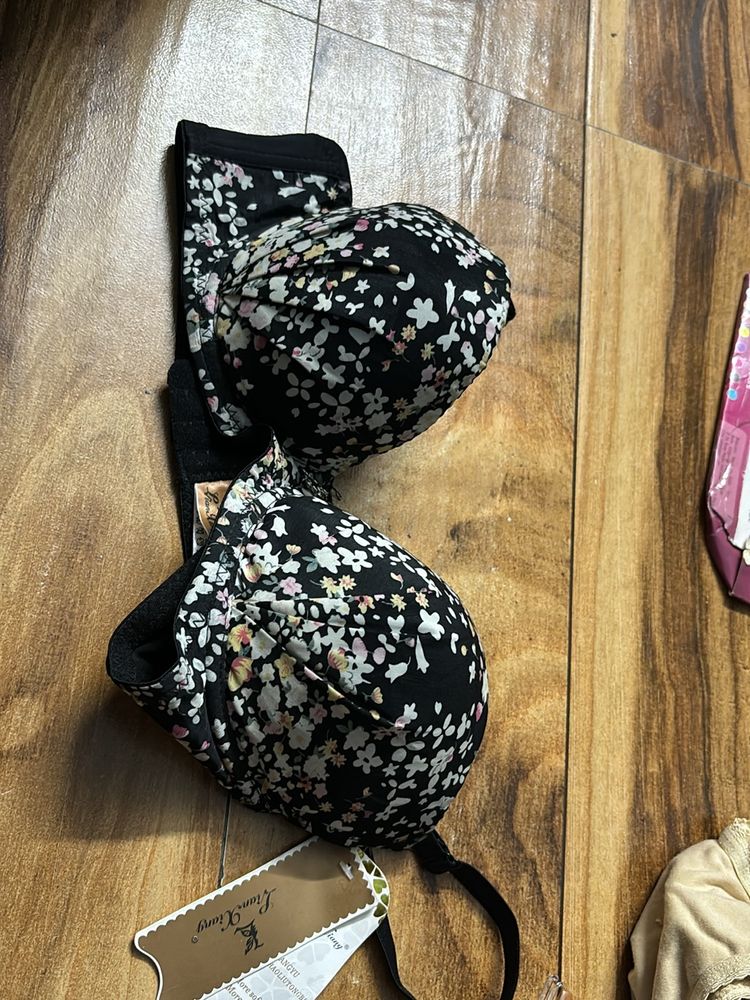 imported Wired Padded Bra