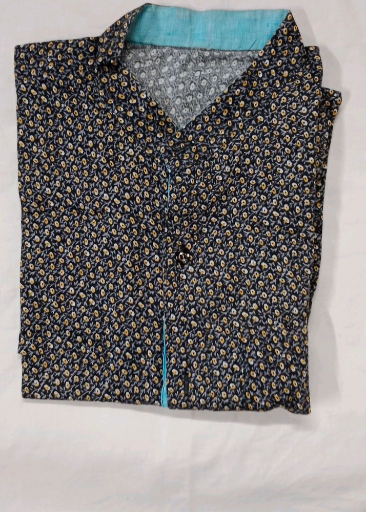 Men's Shirt With Pockets Half Sleeve Bust-46 Inch