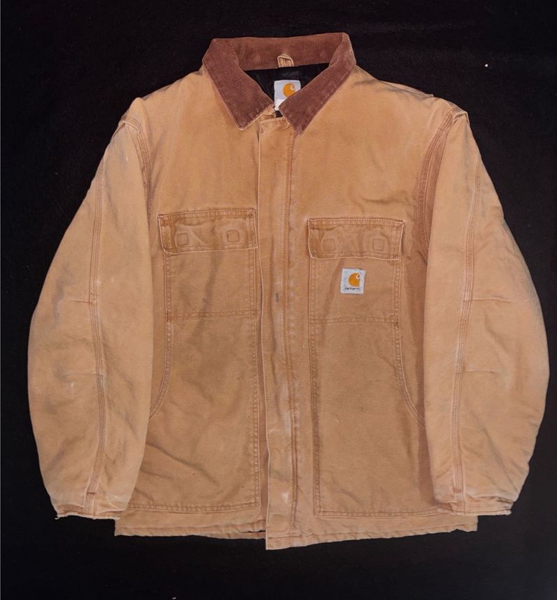 CARHART JACKET (RARE THRIFT FIND)