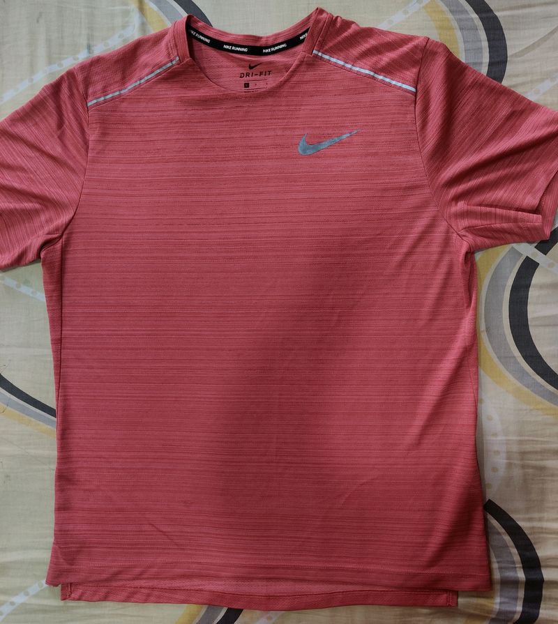 Nike Crew Neck T-shirt