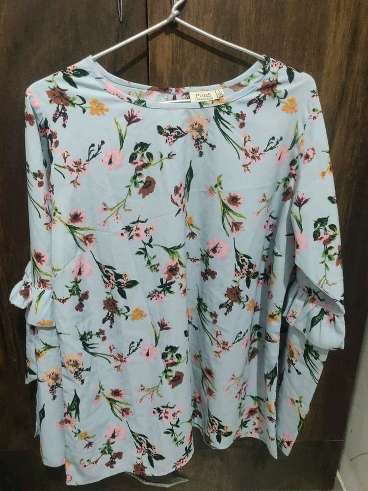 Floral Top In XL Size.