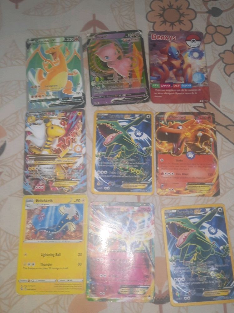 9 POKEMON CARDS COMBO💫