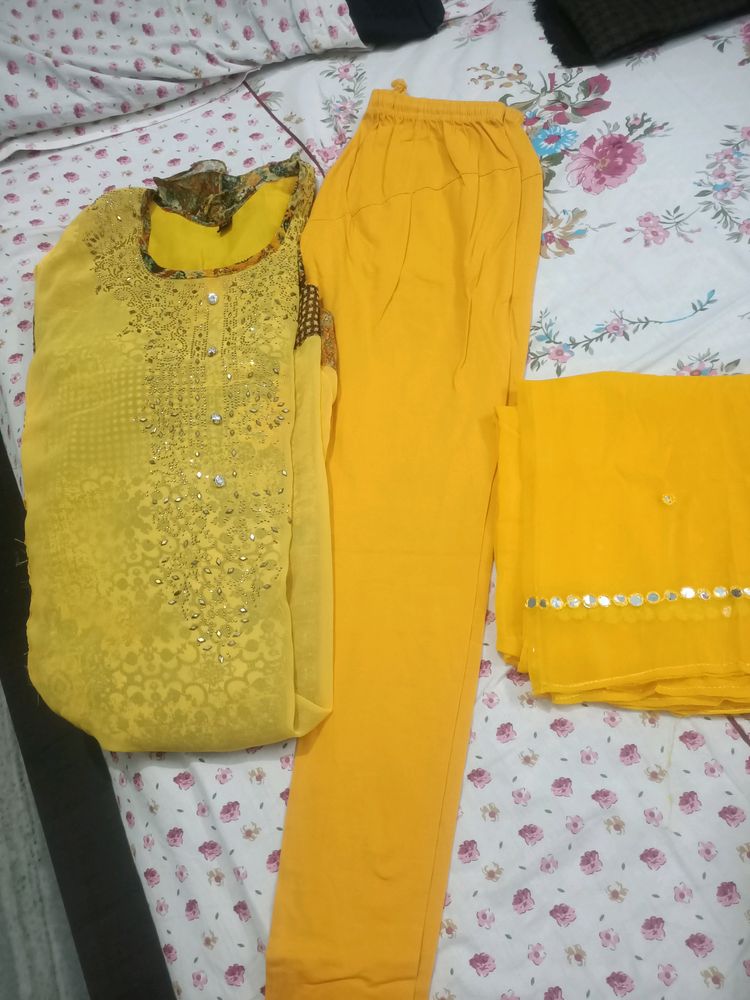 Long Kurti With Legging Dupatta