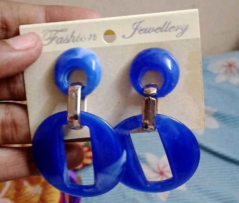 Blue Elegant Earrings