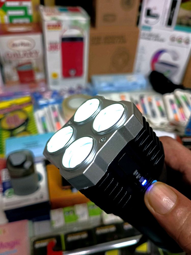 Multifunctional Rechargeable LED Torch Light