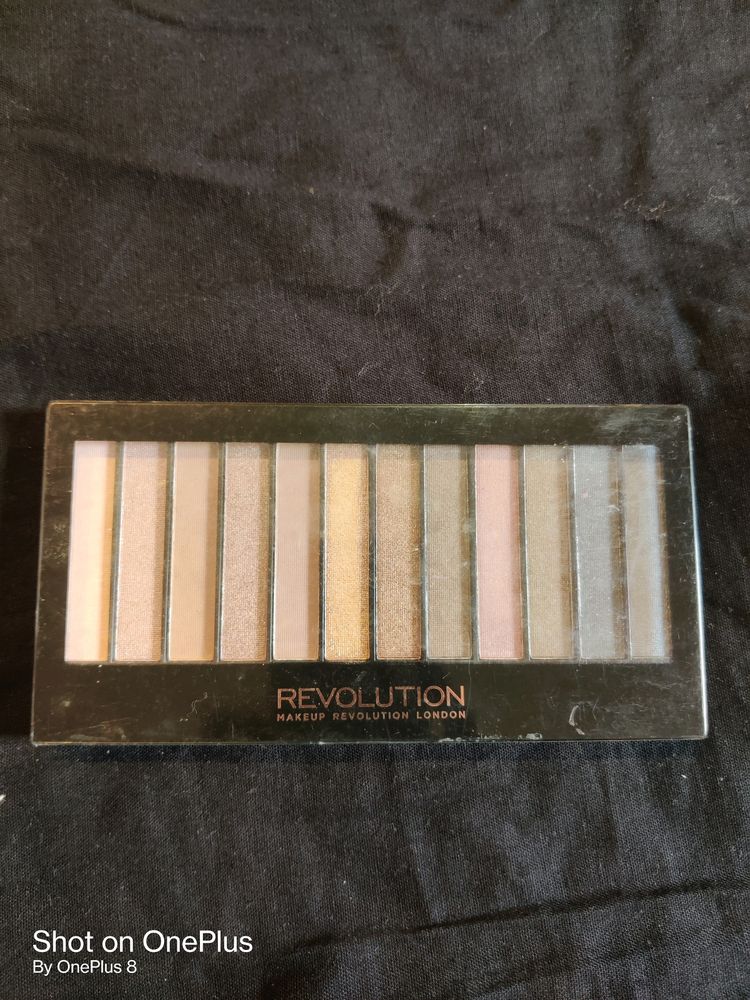 Makeup Revolution Eye Shadow Palette