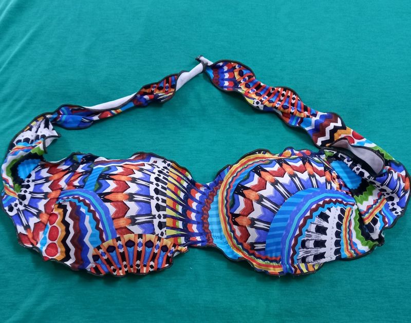 32 Bust Like New Colorful Padded Bralette