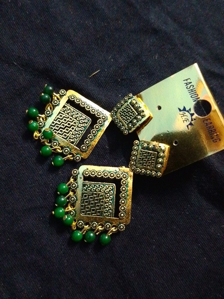 Beautiful Green Earrings