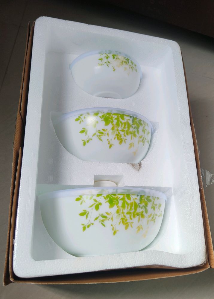 3 PCS Mixing Bowl Set With LID