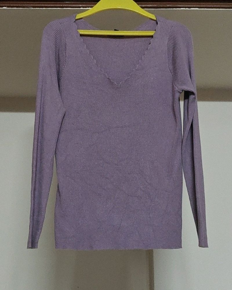 Beautiful Lavender Sweatshirt